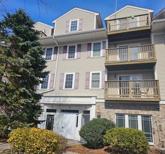 10 Pond Road Canton, MA apartments for rent