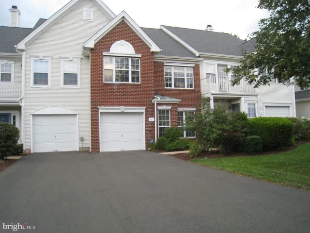 507 PEBBLE CREEK COURT Mercer County NJ apartments for rent