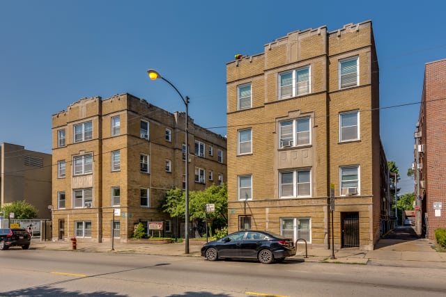 5738 S Stony Island Ave Chicago Il Apartments For Rent