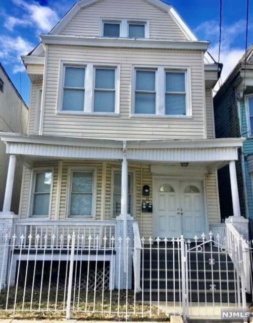 11 Ellis Avenue Irvington, NJ apartments for rent