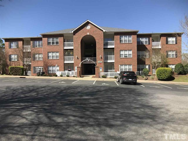 141 Sturbridge Drive - Clayton, NC apartments for rent