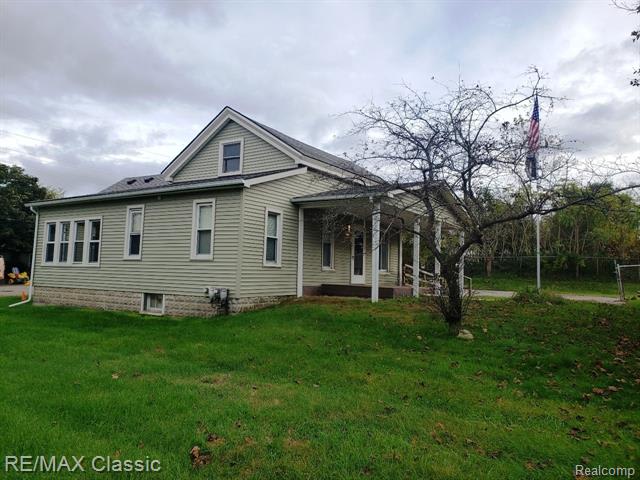 2880 N MILFORD Road Oakland County MI Apartments For Rent