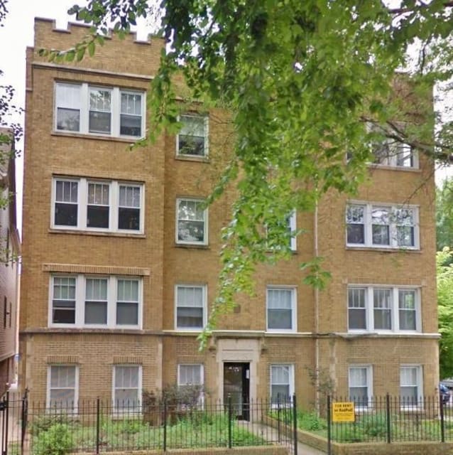 2016 West Ainslie Street Chicago, IL apartments for rent