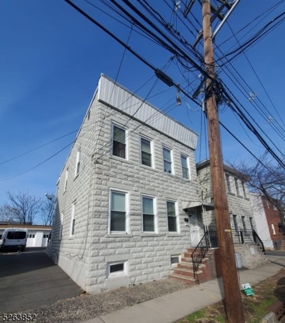 55 Magnolia St Belleville, NJ apartments for rent