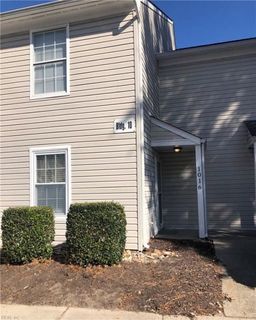 1016 Pebblewood Drive Virginia Beach, VA apartments for rent