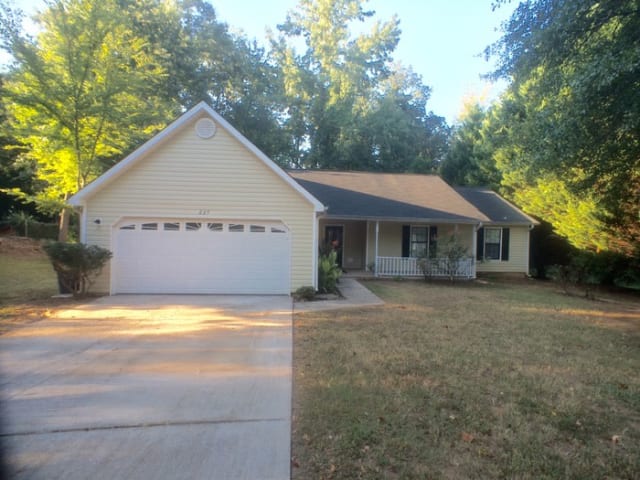 227 Northbridge Drive Stockbridge, GA apartments for rent