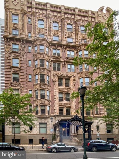1811 CHESTNUT STREET - Philadelphia, PA apartments for rent