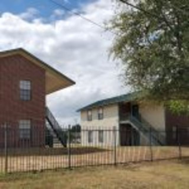 2309 South 2nd Waco, TX apartments for rent