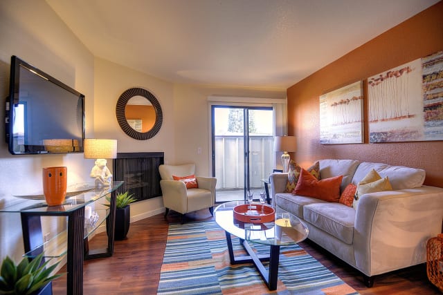 Rocklin Manor - Rocklin, CA apartments for rent