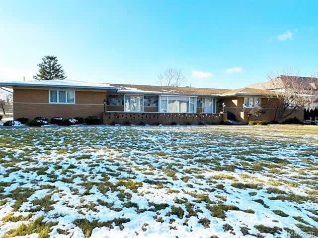 6615 FAIRWOOD Drive - Dearborn Heights, MI apartments for rent 6615 FAIRWOOD Drive - Dearborn Heights, MI apartments for rent
