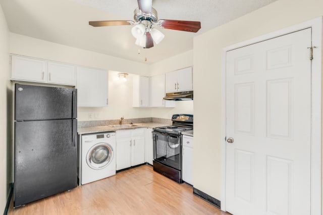 Windom Peak Apartments Denver Co Apartments For Rent