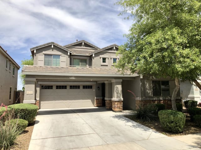 Minimalist Apartments On Gilbert Rd And Us 60 with Best Design