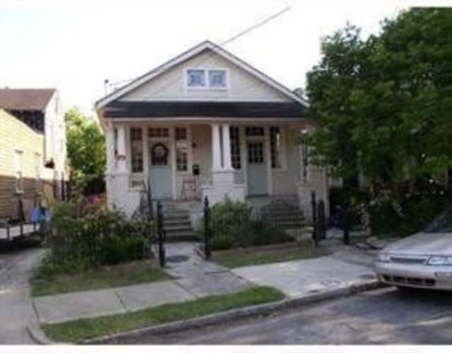 5526 LAUREL Street New Orleans, LA apartments for rent