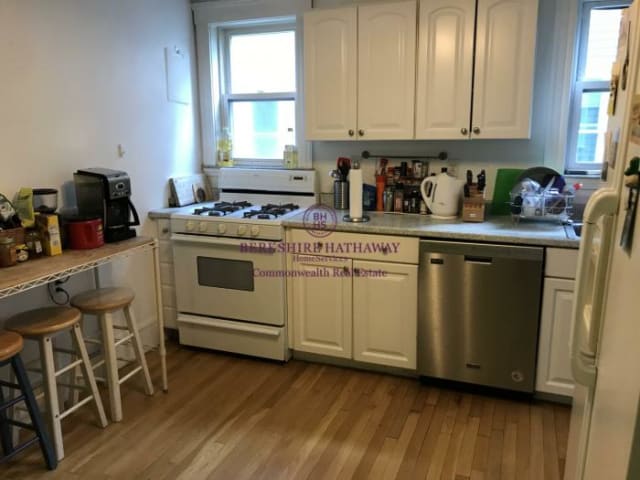 18 Acadia Park - Somerville, MA apartments for rent