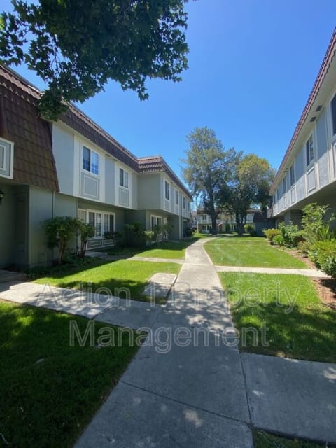 3090 Tonopah Court Pleasanton CA apartments for rent