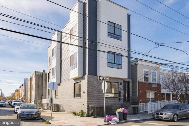 300 DIAMOND STREET Philadelphia PA apartments for rent