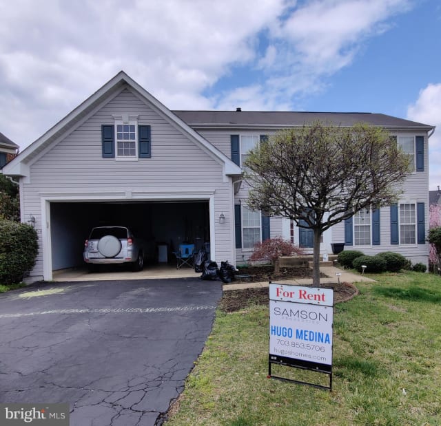 7871 CRANFORD FARM CIRCLE - Lorton, VA apartments for rent