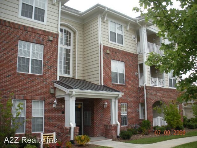 1412 Arborgate Circle - Chapel Hill, NC apartments for rent
