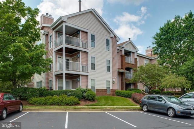 21012 TIMBER RIDGE TERRACE Ashburn, VA apartments for rent