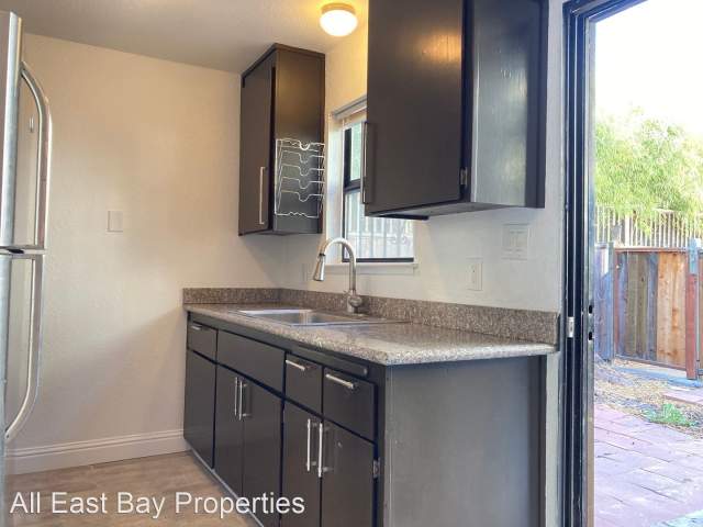 5773 Martin Luther King Jr Way Oakland Ca Apartments For Rent