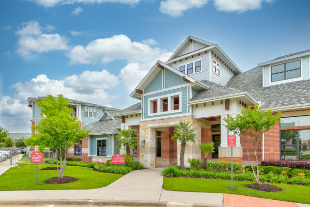 Provenza at Windhaven - Lewisville, TX apartments for rent Provenza at Windhaven - Lewisville, TX apartments for rent