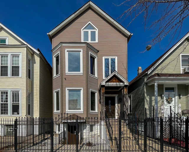 3422 W McLean Avenue Chicago, IL apartments for rent