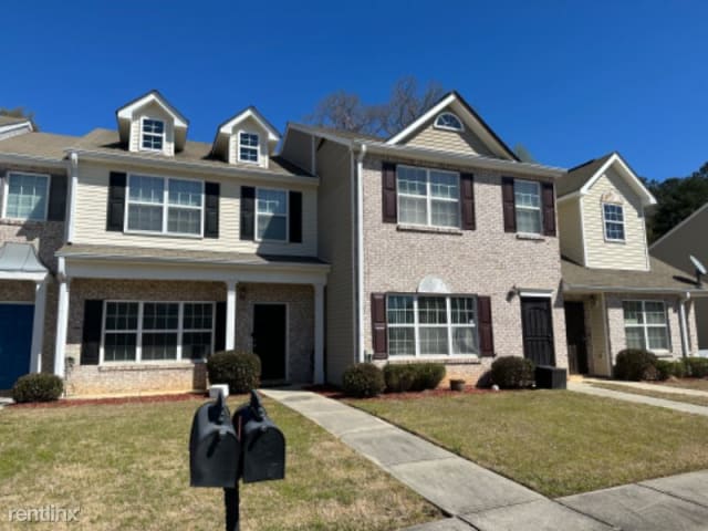 8300 Oakley Circle - Union City, GA apartments for rent