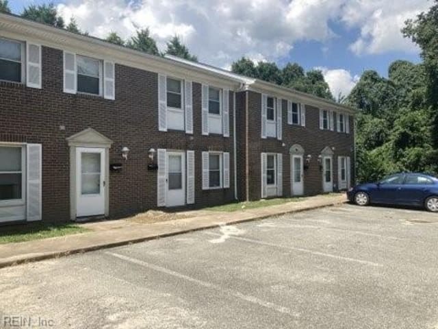 2227 Todds Lane Hampton VA apartments for rent