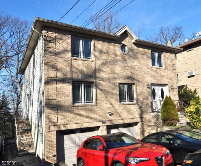 561 Studio Rd Ridgefield, NJ apartments for rent