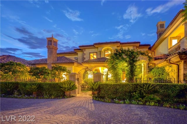 9508 Kings Gate Court Las Vegas NV apartments for rent