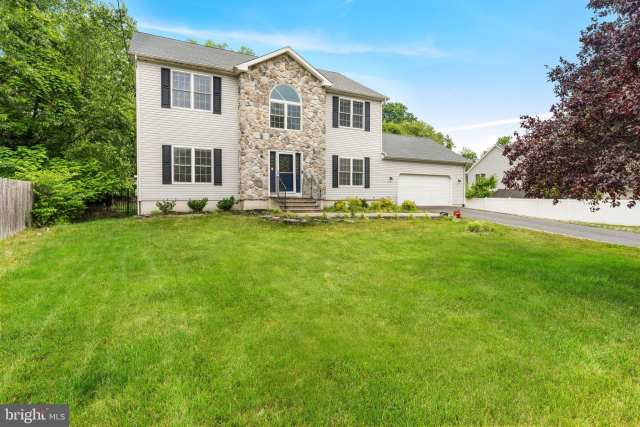 50 DRIFT AVENUE Mercer County NJ apartments for rent