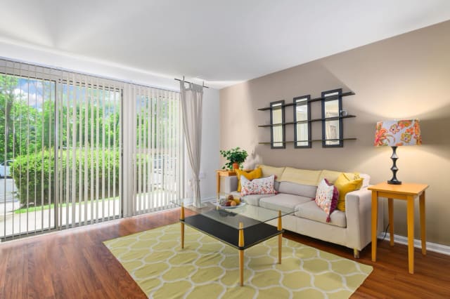 capital crossing suitland md apartments for rent