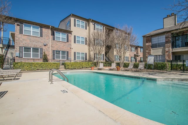 Hunter's Court - Dallas, TX apartments for rent