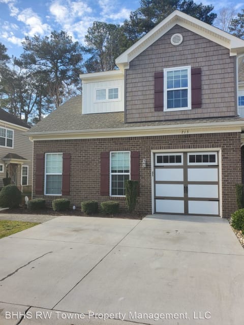 713 Tiffany Green Court Chesapeake VA apartments for rent