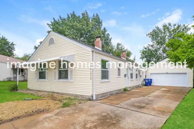 1210 San Jacinto Court St Louis MO apartments for rent