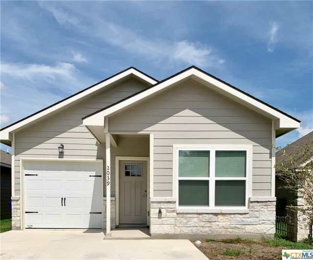 2039 N Ranch Estates Boulevard New Braunfels, TX apartments for rent