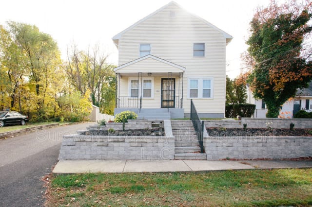 301 East Oak Avenue Lawnside Nj 34 Center Oak Ave - Lawnside, NJ apartments for rent