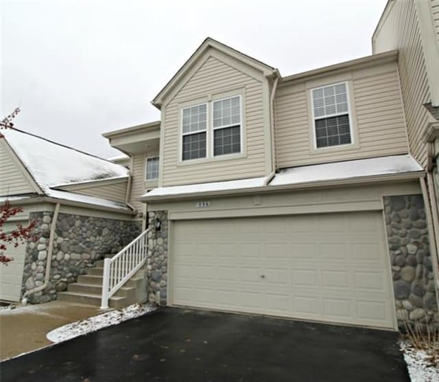 536 DOCKSIDE Circle Oakland County, MI apartments for rent