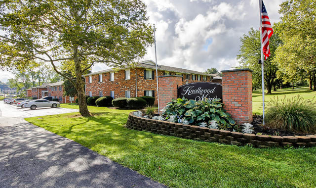 Knollwood Manor - Fairport, NY apartments for rent