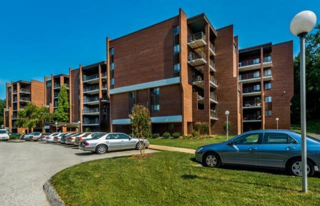 Residences at Pomona Park - Pikesville, MD apartments for rent