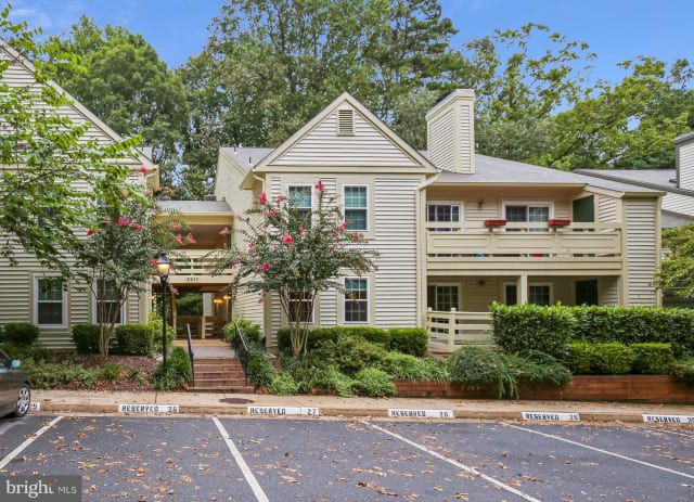 2217 LOVEDALE LANE Reston, VA apartments for rent