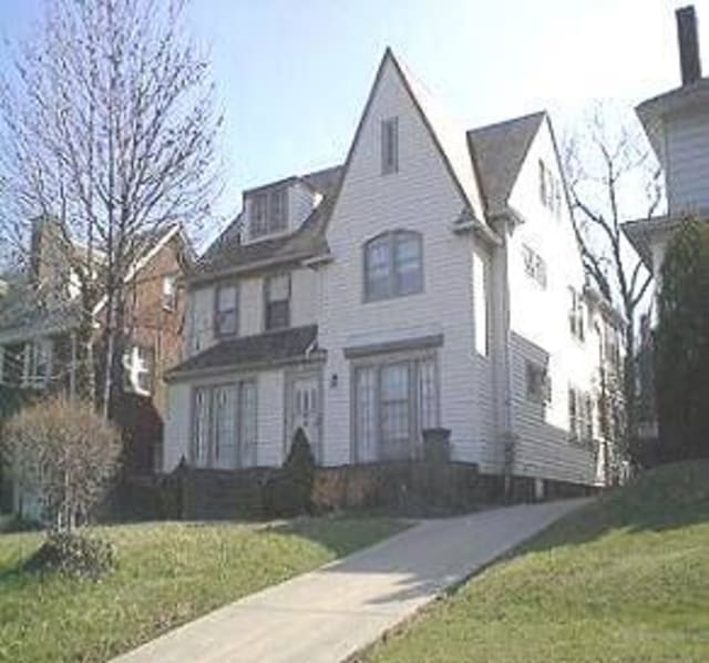 2315 south overlook Cleveland Heights, OH apartments for rent