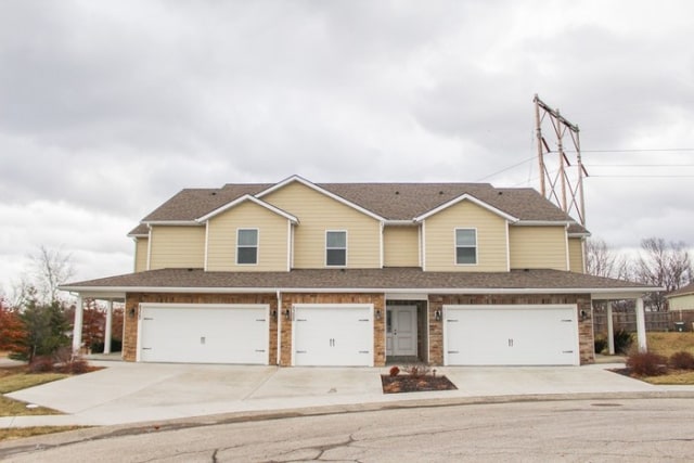 Reghan Place - Shawnee, KS apartments for rent