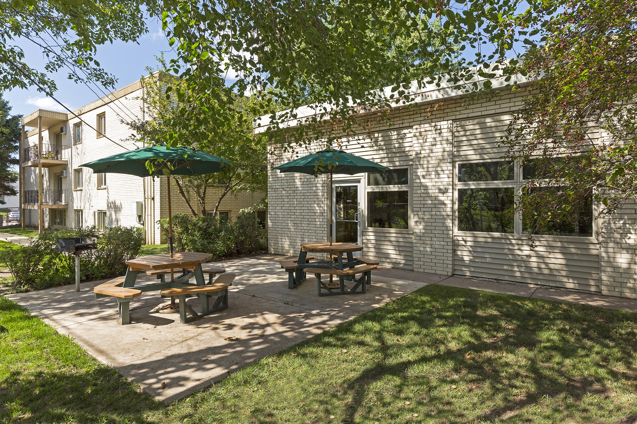 Hamline Terrace - Bigos Management develops rental communities that meet your lifestyle expectations