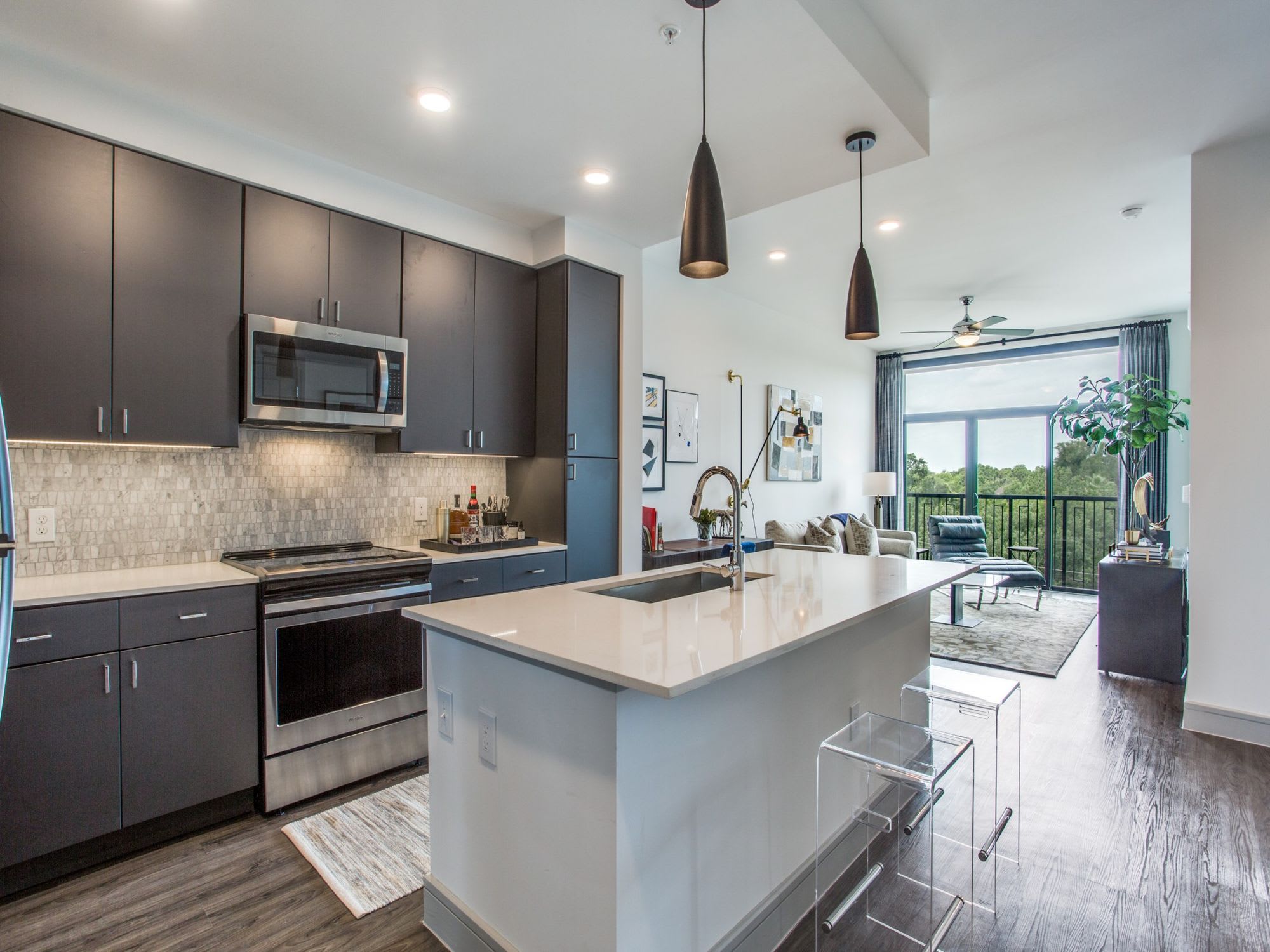 Apartments in Medical Center, Houston, TX (see photos, floor plans & more)
