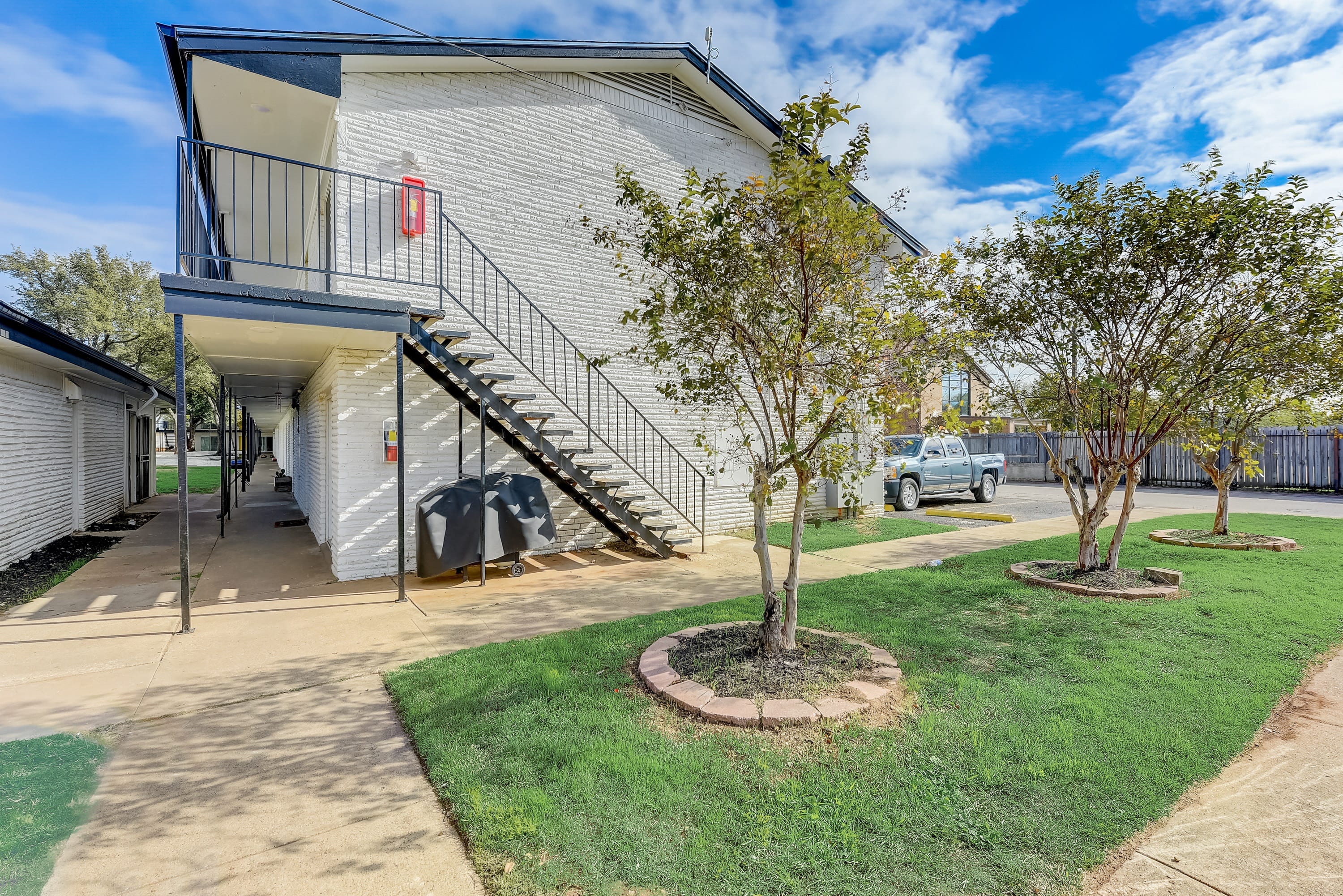 Bluitt Flowers Clinic Dallas Tx | Best Flower Site