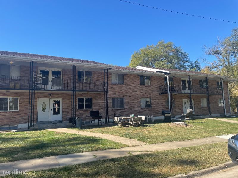 Apartments for rent near Beatrice Health and Rehabilitation