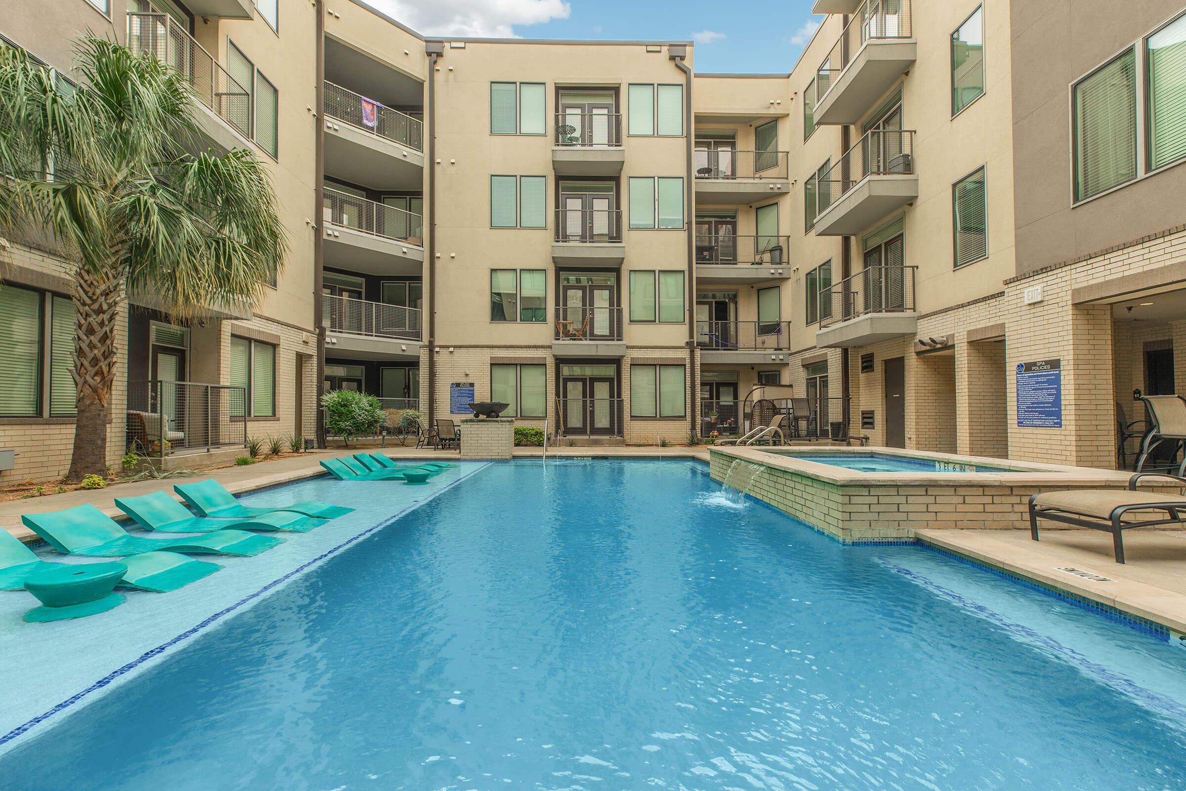 Apartments For Rent in Dallas, TX with Washer & Dryer - 20,357