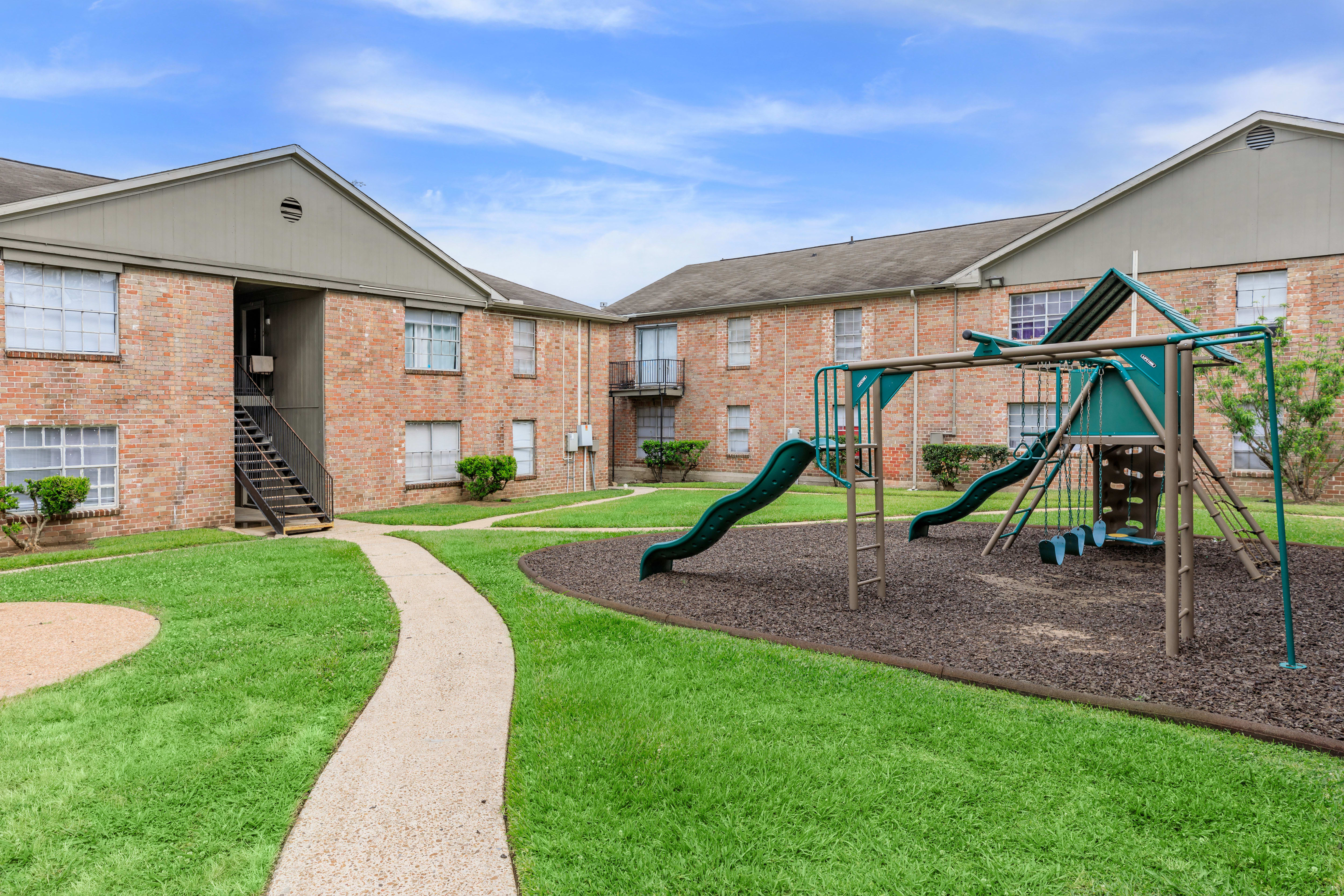 Apartments in Pecan Park, Houston, TX (see photos, floor plans & more)
