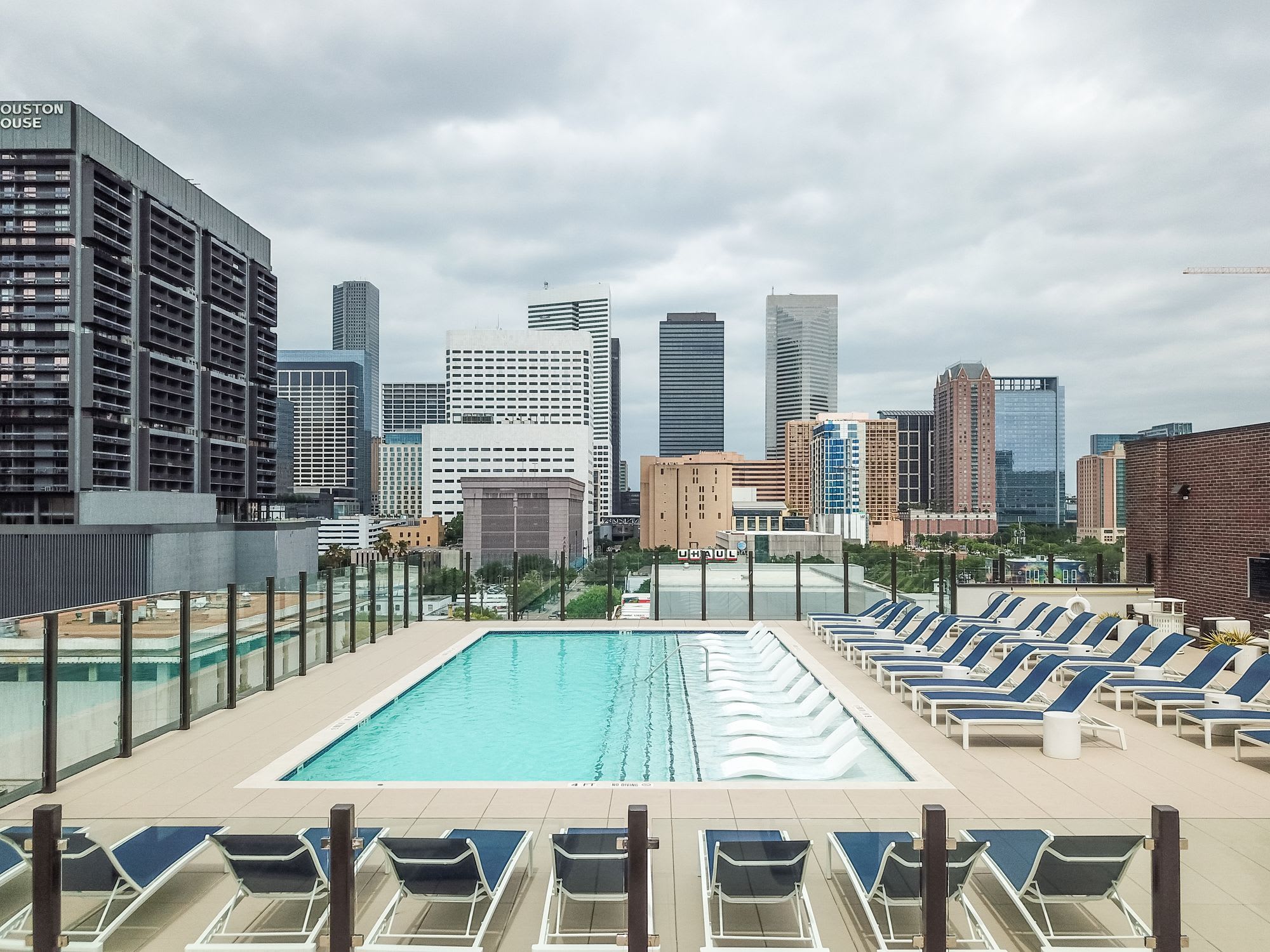 The Top 11 Apartments With Basketball Courts in Houston - Lighthouse